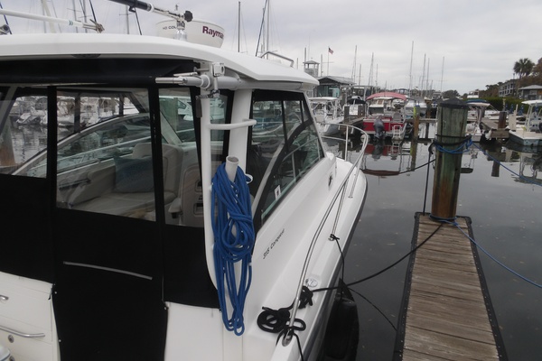 Wayward Kracken 31ft Boston Whaler Yacht For Sale