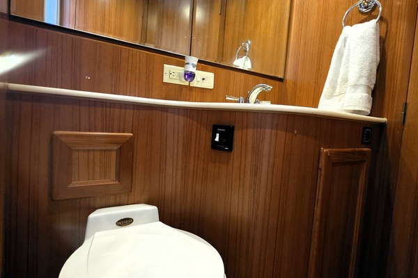 SEQUEL 50ft Symbol Yacht For Sale
