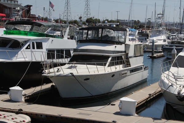 Photo of the 1989 Californian Aft Cabin "CODA"