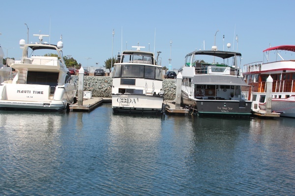 Californian Aft Cabin Yacht For Sale