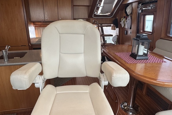 Symbol 56 Raised Pilothouse Yacht For Sale