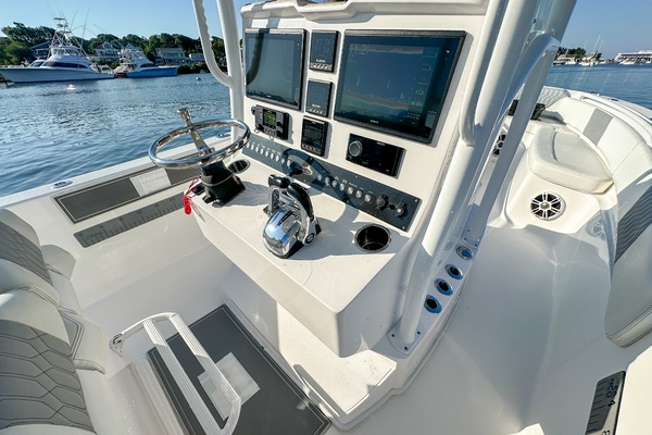 26ft Streamline Yacht For Sale