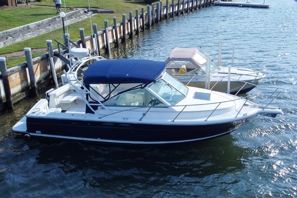 Photo of the 2001 Tiara Yachts 2900 Coronet