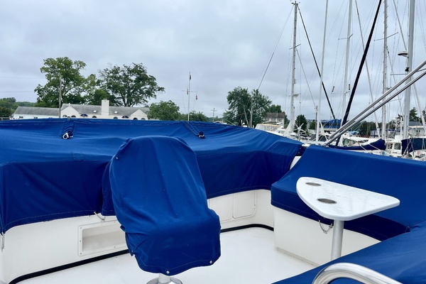 37ft Nordic Tugs Yacht For Sale