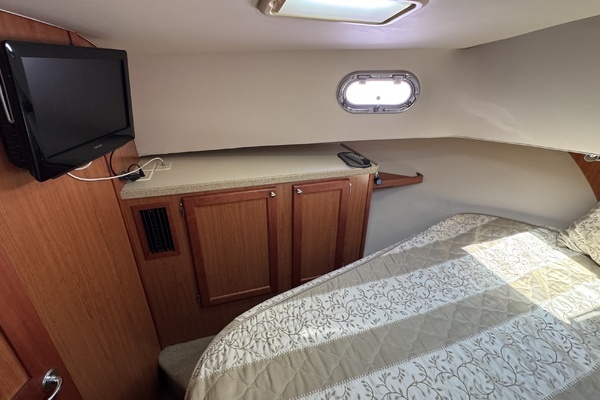 2008 Mainship 40