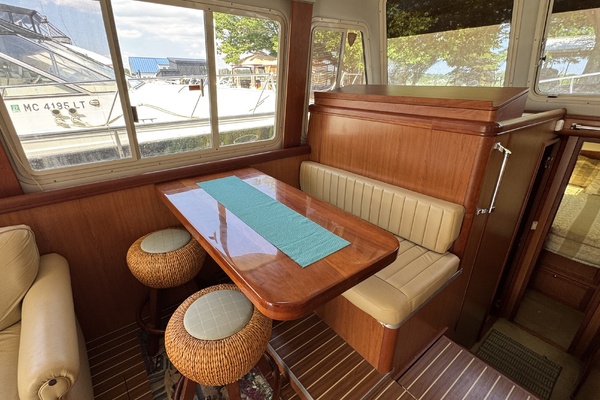 Safe Haven 40ft Mainship Yacht For Sale