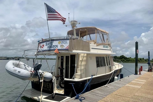 Safe Haven 40ft Mainship Yacht For Sale