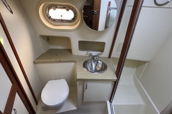 Safe Haven 40ft Mainship Yacht For Sale