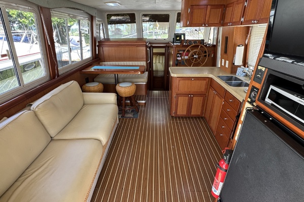 Safe Haven 40ft Mainship Yacht For Sale