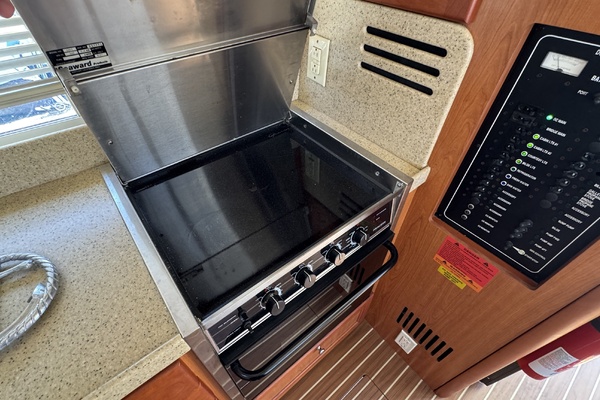 Safe Haven 40ft Mainship Yacht For Sale