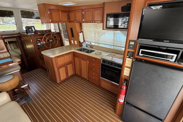 Safe Haven 40ft Mainship Yacht For Sale