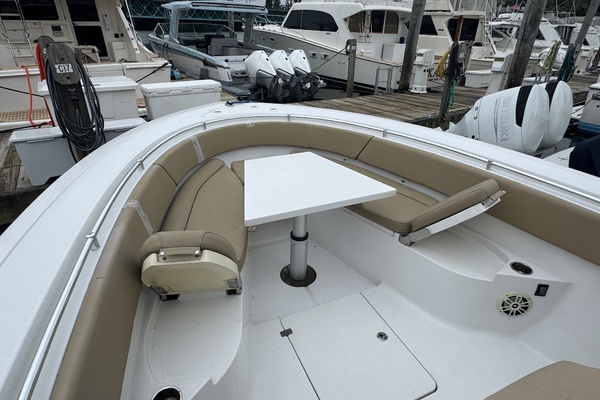 31ft Sportsman Yacht For Sale