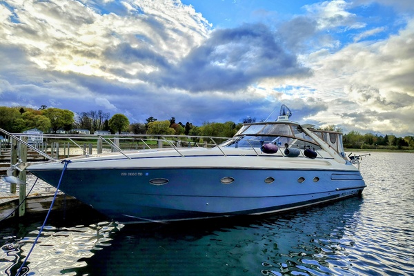 Verankerd 51ft Sunseeker Yacht For Sale
