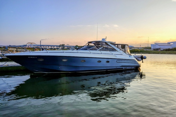 Verankerd 51ft Sunseeker Yacht For Sale
