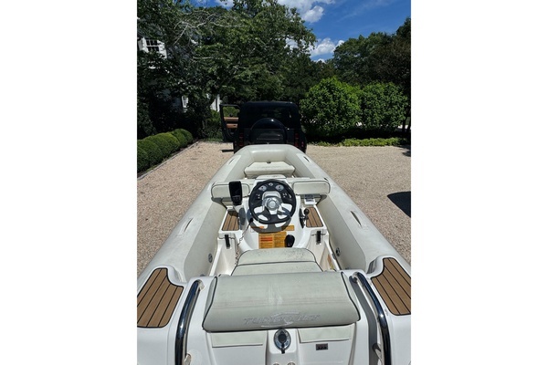 Photo of the 2017 Williams Jet Tenders Turbojet 325