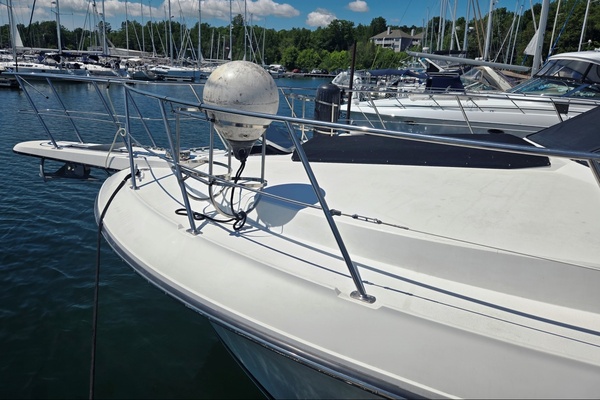 38ft Carver Yacht For Sale