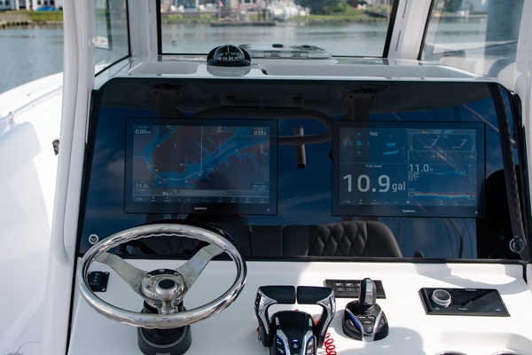 32ft Sportsman Yacht For Sale