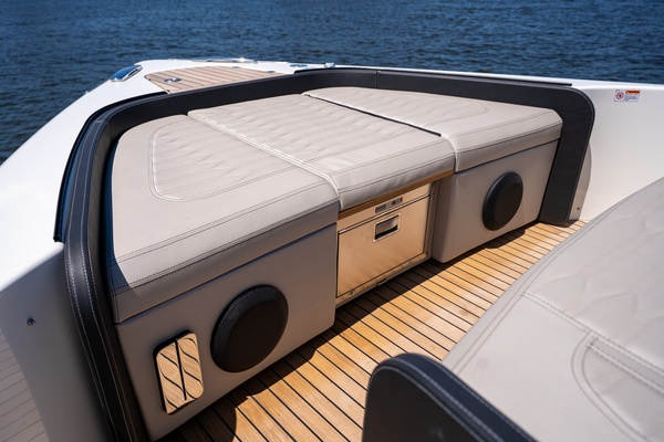 46ft Cranchi Yacht For Sale