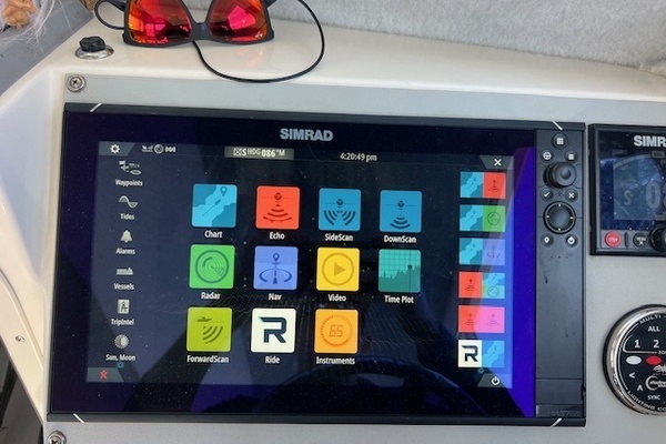 ACTION 29ft Defiance Yacht For Sale
