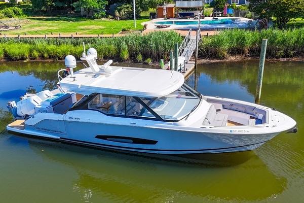 2025 Regal 43