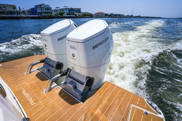 2025 Regal 43