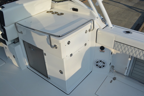 27ft Blackfin Yacht For Sale