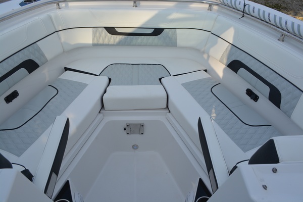 27ft Blackfin Yacht For Sale