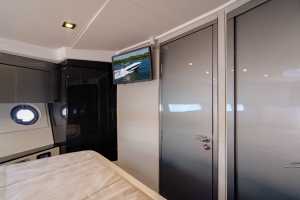 Nonna Lisa 40ft Schaefer Yacht For Sale