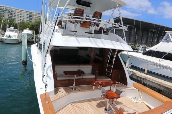 Mirage  Yacht For Sale