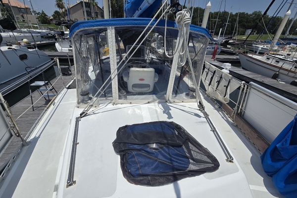 Fugari 45ft Gulfstar Yacht For Sale