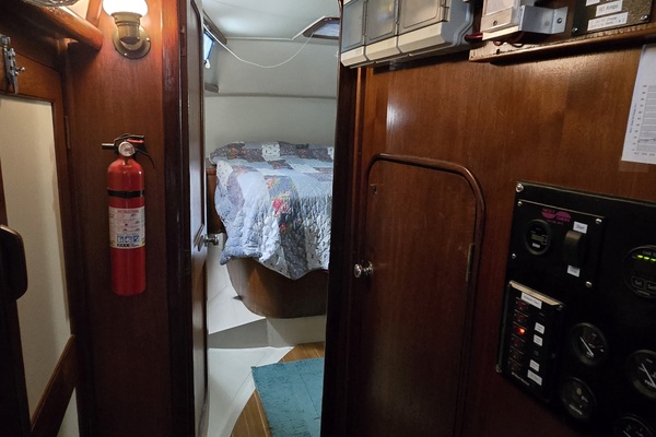 Fugari 45ft Gulfstar Yacht For Sale