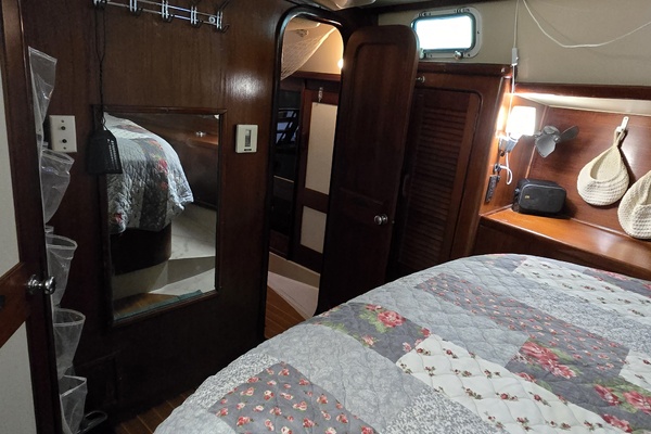 Fugari 45ft Gulfstar Yacht For Sale