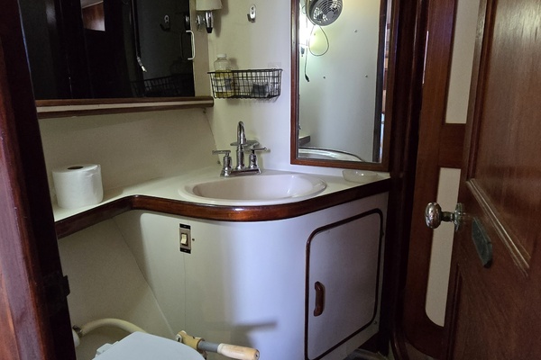 Fugari 45ft Gulfstar Yacht For Sale