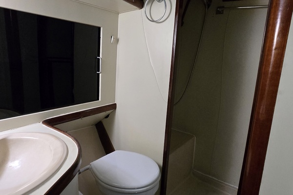 Fugari 45ft Gulfstar Yacht For Sale