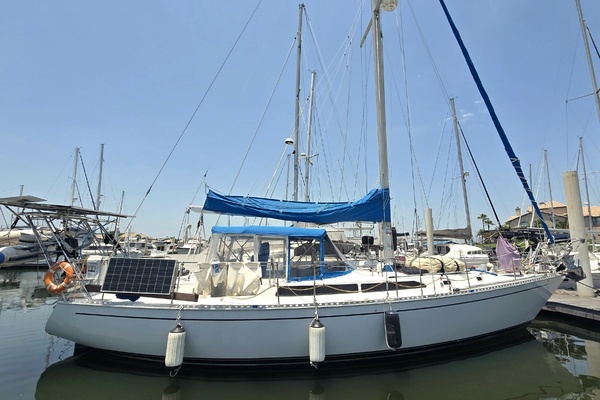 45-ft-Gulfstar-1985-Hirsch 45-Fugari Kemah Texas United States  yacht for sale