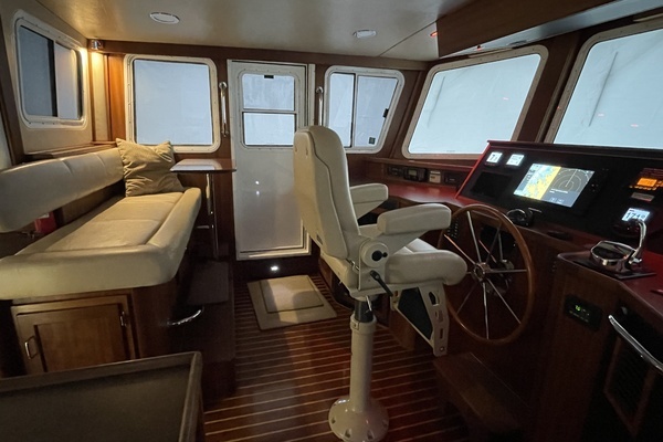 2006 American Tug 41