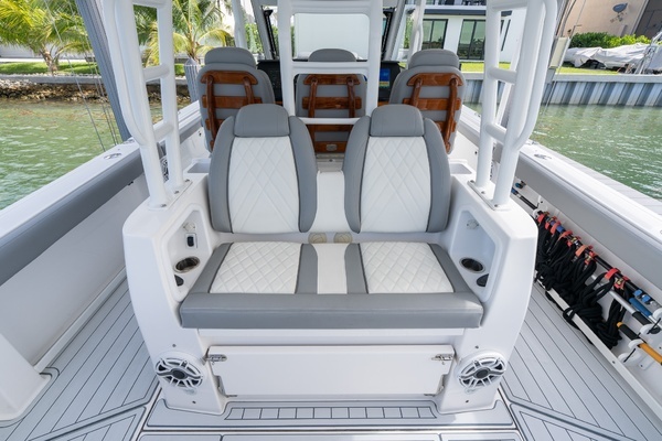 2023 Everglades 39