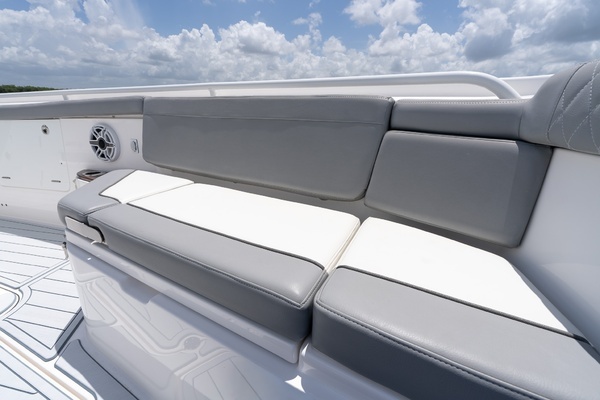 2023 Everglades 39