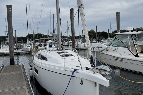 Photo of the 2020 Beneteau 30.1 Oceanis " KAIFU"