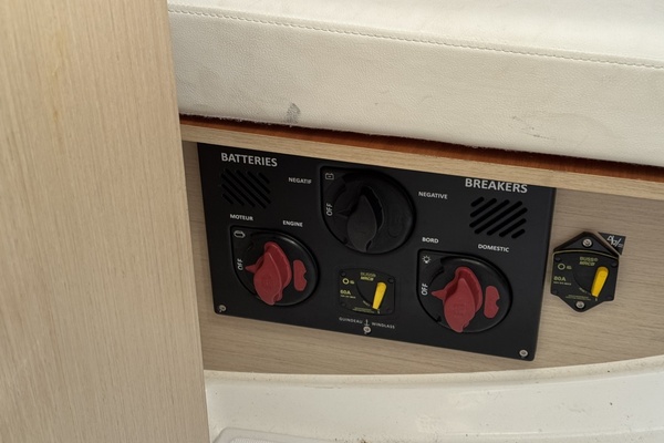 KAIFU 31ft Beneteau Yacht For Sale