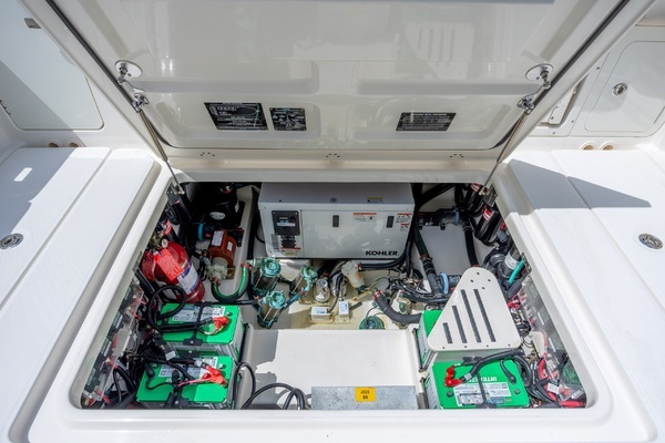 2017 Boston Whaler 42