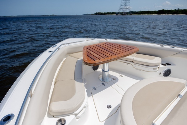 2017 Boston Whaler 42