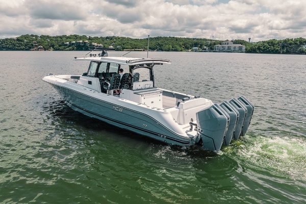 42ft HCB Yacht For Sale