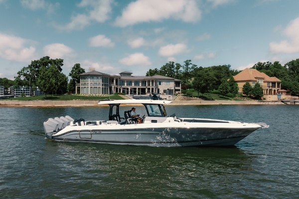 42ft HCB Yacht For Sale