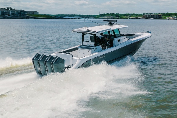 42ft HCB Yacht For Sale