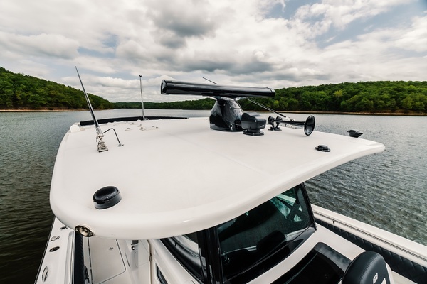 42ft HCB Yacht For Sale