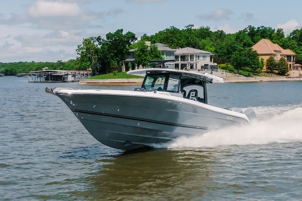 42ft HCB Yacht For Sale