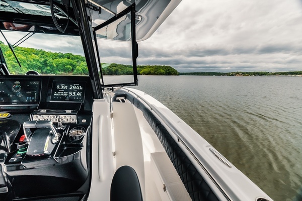 42ft HCB Yacht For Sale