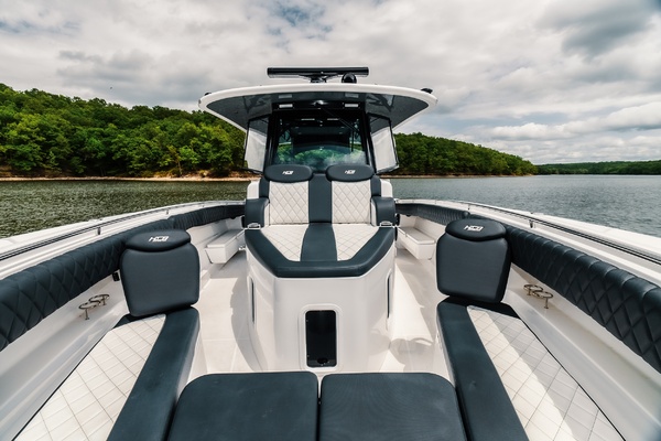 42ft HCB Yacht For Sale