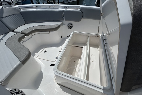 26ft Sea Fox Yacht For Sale